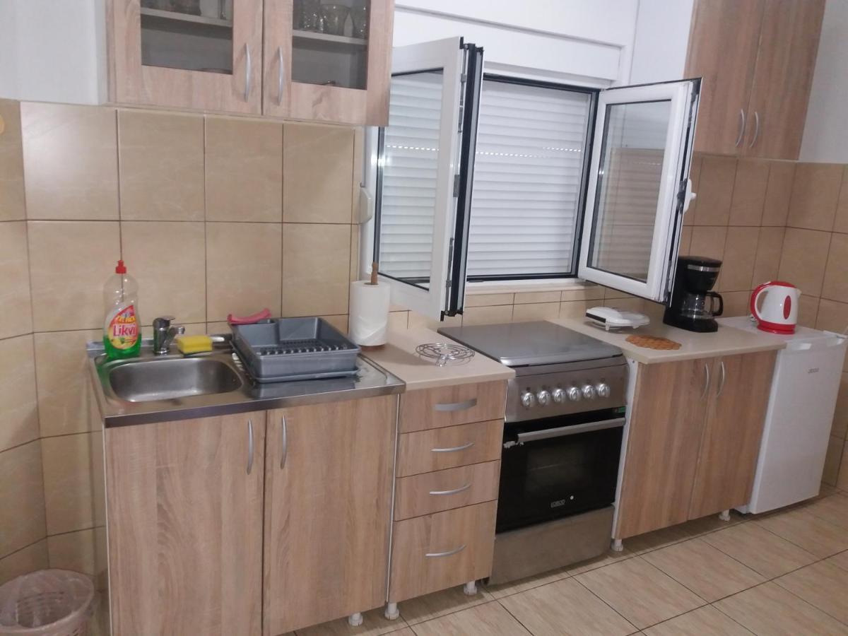 Apartments Mirkovic Cetinje Bagian luar foto