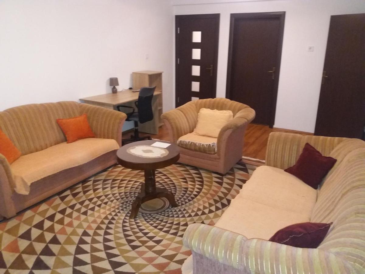 Apartments Mirkovic Cetinje Bagian luar foto